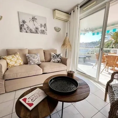 Bel 3 Pieces Climatise 400m Des Plages Apartment *